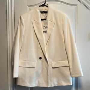 Zara Cream Double-Breasted Blazer with Black Button
